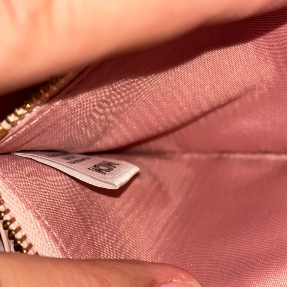 MCM Visetos Blush Pink Wallet on Chain - Picture 7 of 7